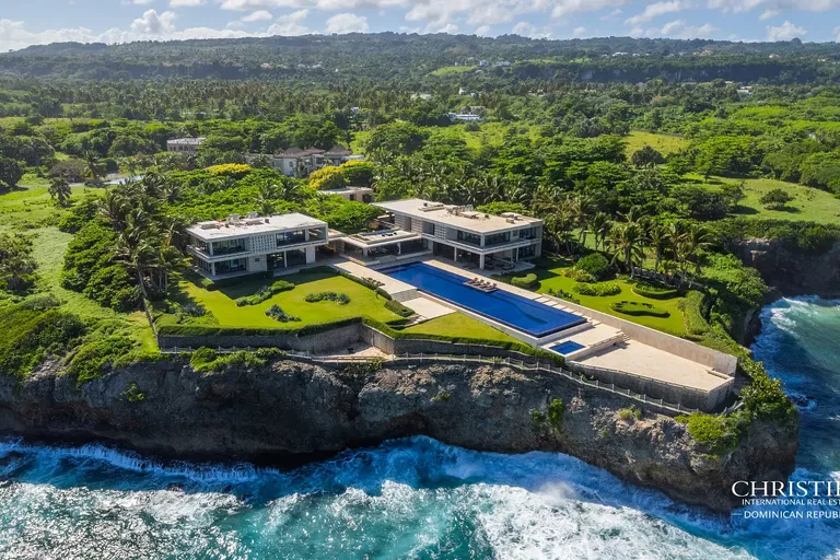 Tips from Christie's: Luxury Properties You Can Buy for $10 Million