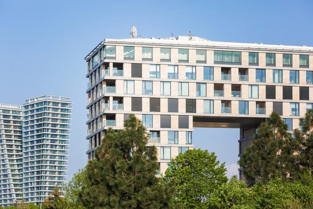 Lomnického, Nusle - Praha 4 | Prenájom, Administratívna budova, 1 547 m²