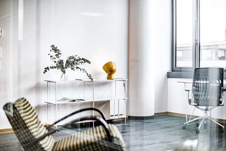 Siemensova, Stodůlky - Praha 5 | Prenájom, Administratívna budova, 1 534 m²