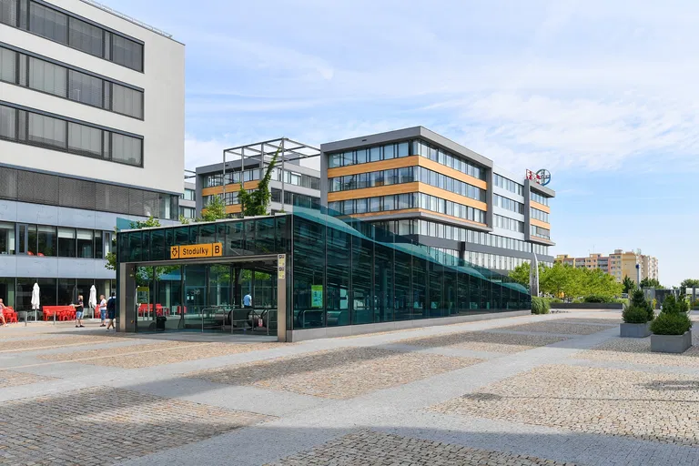 Siemensova, Stodůlky - Praha 5 | Prenájom, Administratívna budova, 1 534 m²