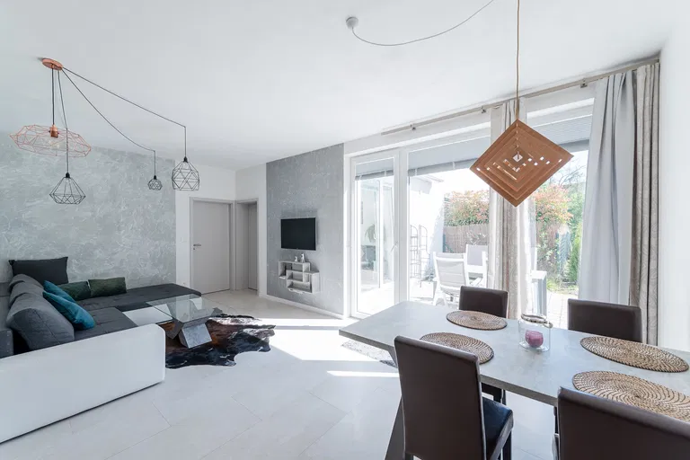 Jána Ondruša, Stupava - Malacky | Prenájom, Byt, 5-izbový, 208 m²