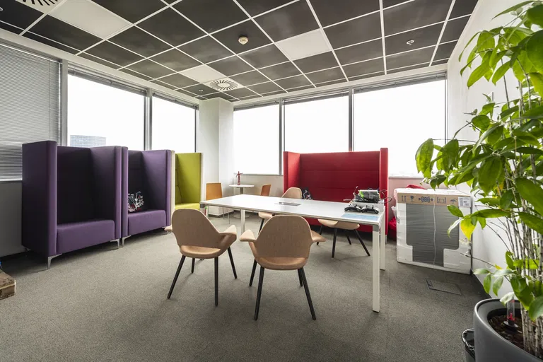 Tomášikova, Nové Mesto - Bratislava III | Rent, Offices, 1237 m²