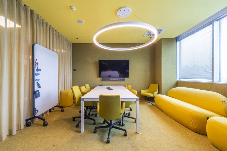 Tomášikova, Nové Mesto - Bratislava III | Prenájom, Kancelárie, 1123 m²