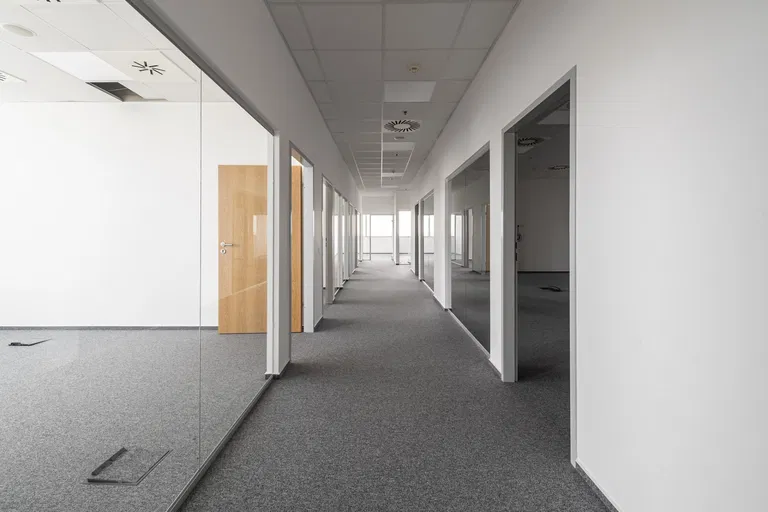 Tomášikova, Nové Mesto - Bratislava III | Prenájom, Kancelárie, 1123 m²
