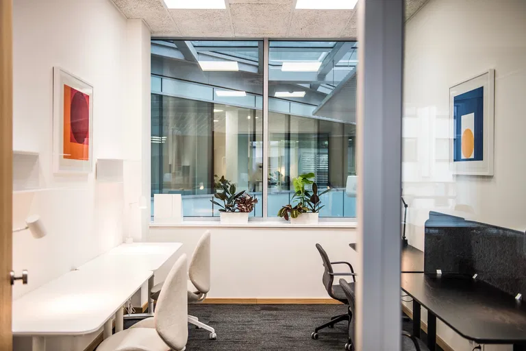 Lomnického, Nusle - Prague 4 | Rent, Offices, 1547 m²