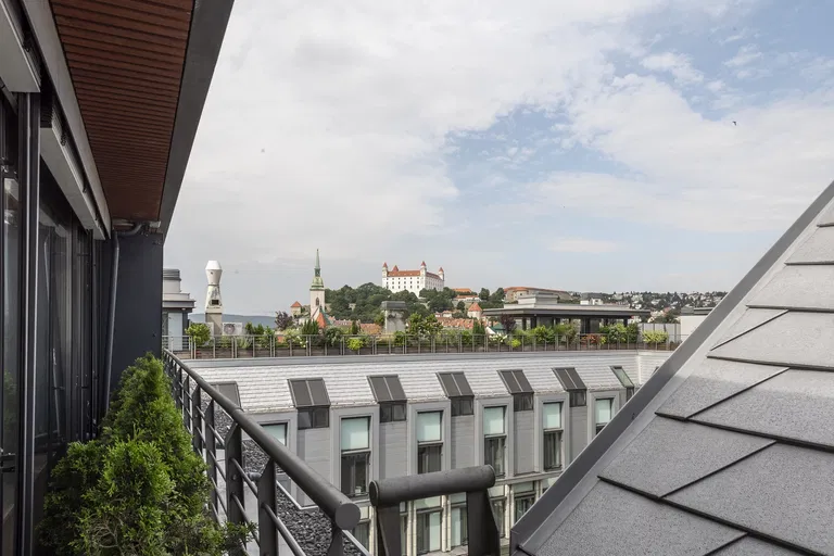 Gorkého, Staré Mesto - Bratislava I | Prenájom, Byt, 4-izbový, 316 m²