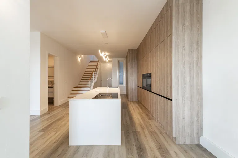 Gorkého, Staré Mesto - Bratislava I | Rent, Apartment, Four-bedroom (5+kk), 297 m²