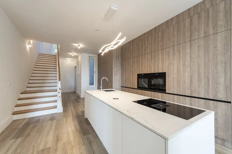 Gorkého, Staré Mesto - Bratislava I | Rent, Apartment, Four-bedroom (5+kk), 297 m²