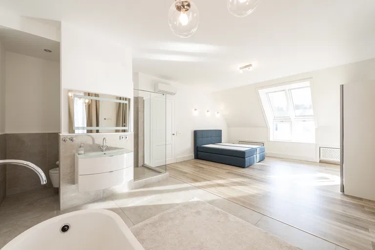 Gorkého, Staré Mesto - Bratislava I | Rent, Apartment, Four-bedroom (5+kk), 297 m²