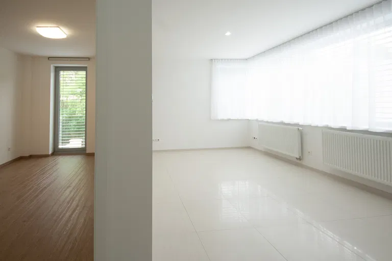 Tajovského, Staré Mesto - Bratislava I | Rent, Apartment, Four-bedroom (5+kk), 201 m²