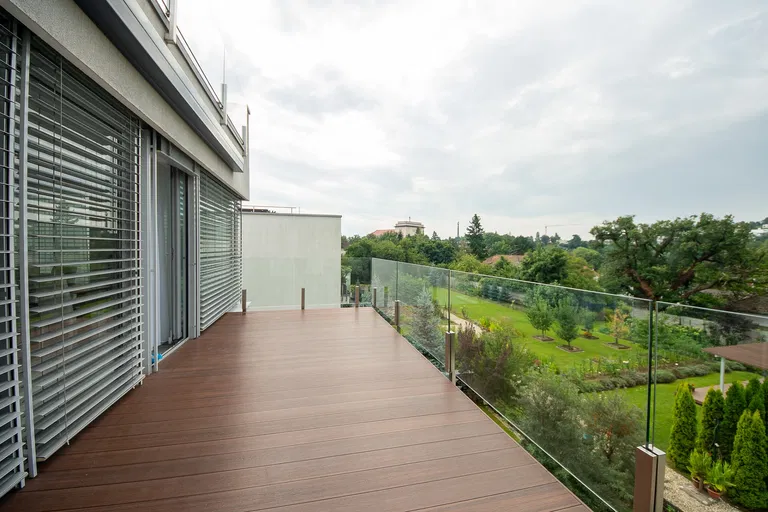 Tajovského, Staré Mesto - Bratislava I | Rent, Apartment, Four-bedroom (5+kk), 201 m²