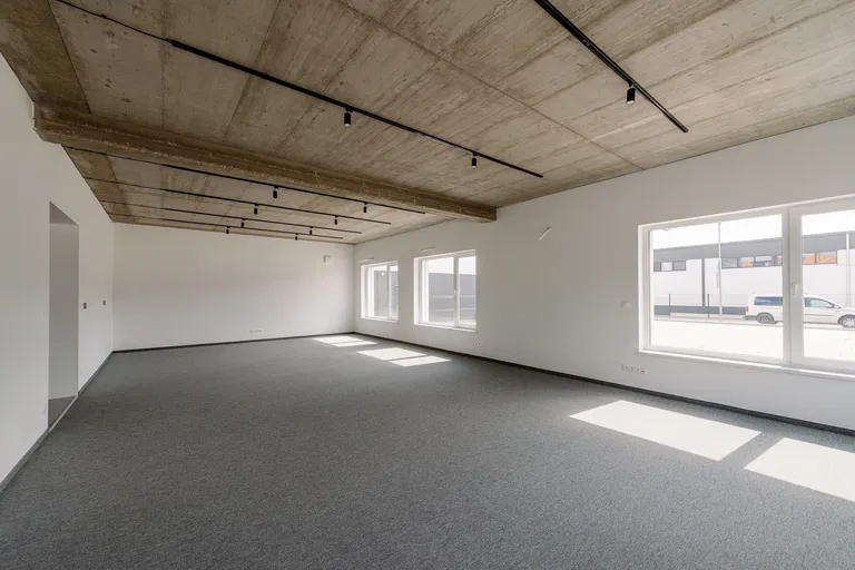 Zavarská, Trnava - Trnava | Rent, Office building, 496 m²