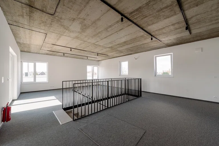 Zavarská, Trnava - Trnava | Rent, Office building, 496 m²