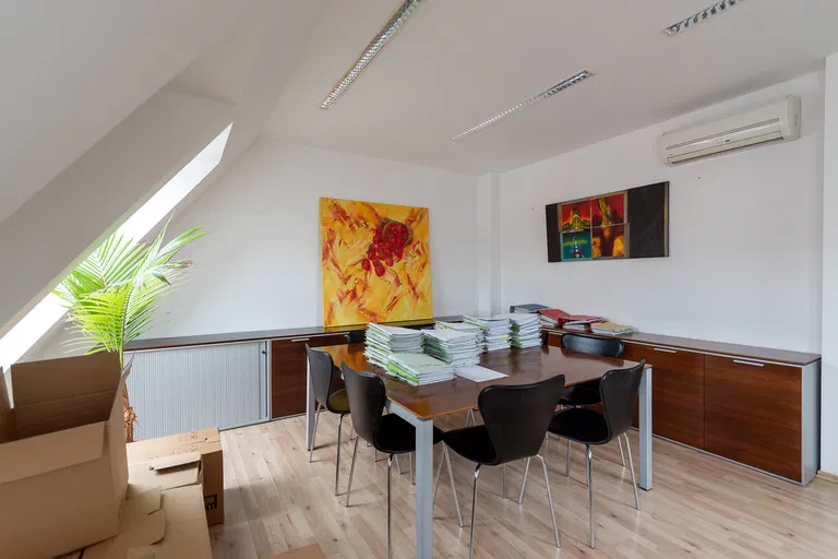 Michalská, Staré Mesto - Bratislava I | Rent, Offices