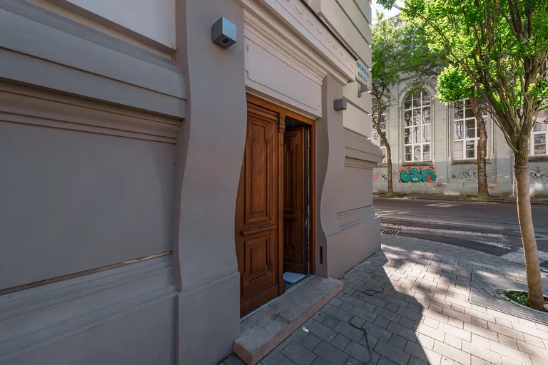 Gorkého, Staré Mesto - Bratislava I | Prenájom, Obchodný priestor, 400 m²