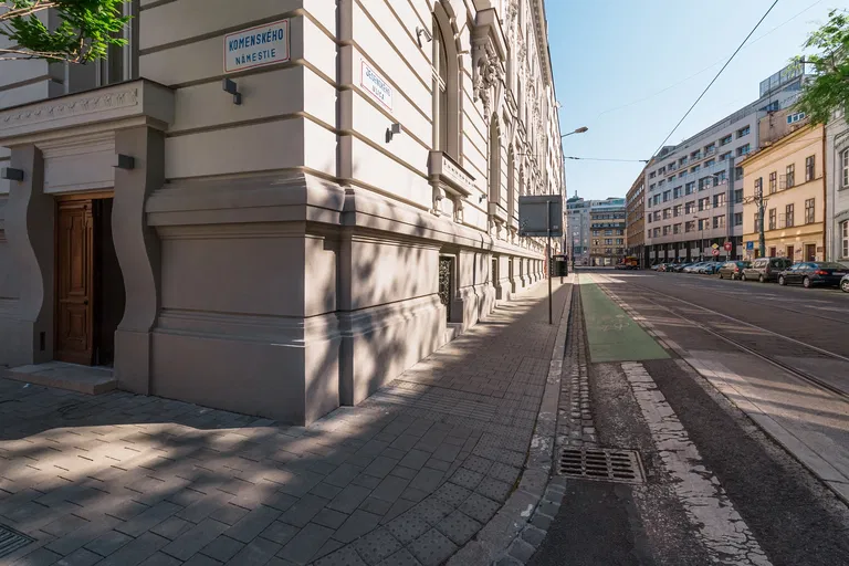 Gorkého, Staré Mesto - Bratislava I | Prenájom, Obchodný priestor, 400 m²