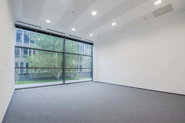 Einsteinova, Petržalka - Bratislava V | Prenájom, Administratívna budova, 1 000 m²