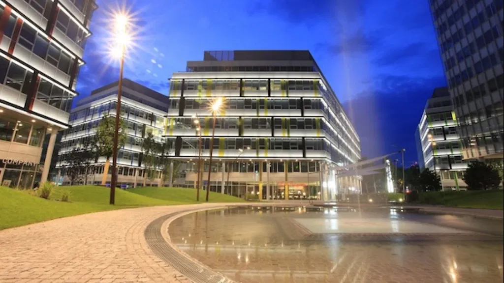 Prievozská, Ružinov - Bratislava II | Prenájom, Administratívna budova, 4 942 m²