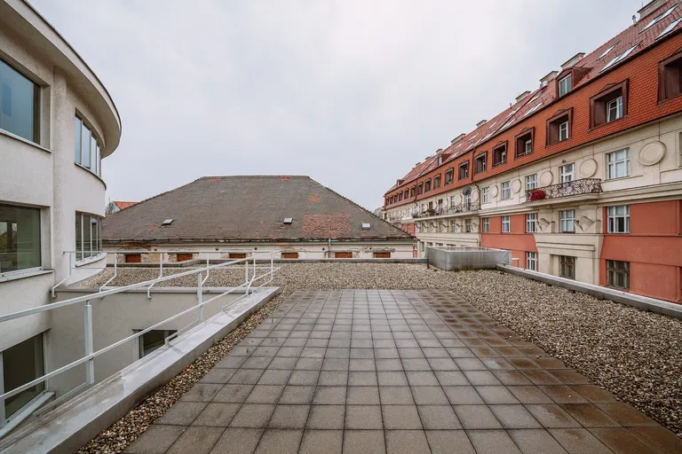 Štetinova, Staré Mesto - Bratislava I | Prenájom, Kancelárie, 221 m²