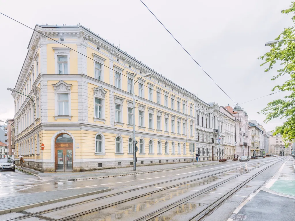 Dobrovičova, Staré Mesto - Bratislava I | Rent, Office building, 2 940 m²