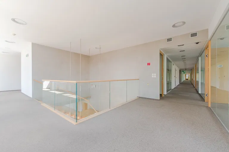 Karadžičova, Ružinov - Bratislava II | Rent, Offices, 1284 m²