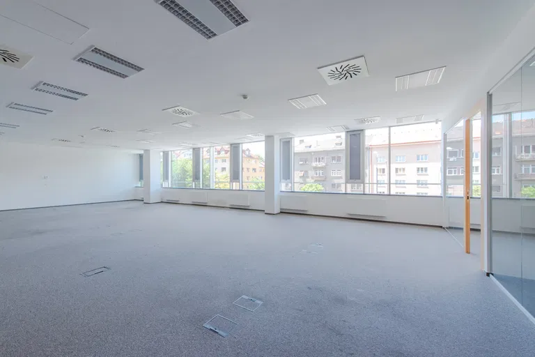 Karadžičova, Ružinov - Bratislava II | Rent, Offices, 1284 m²