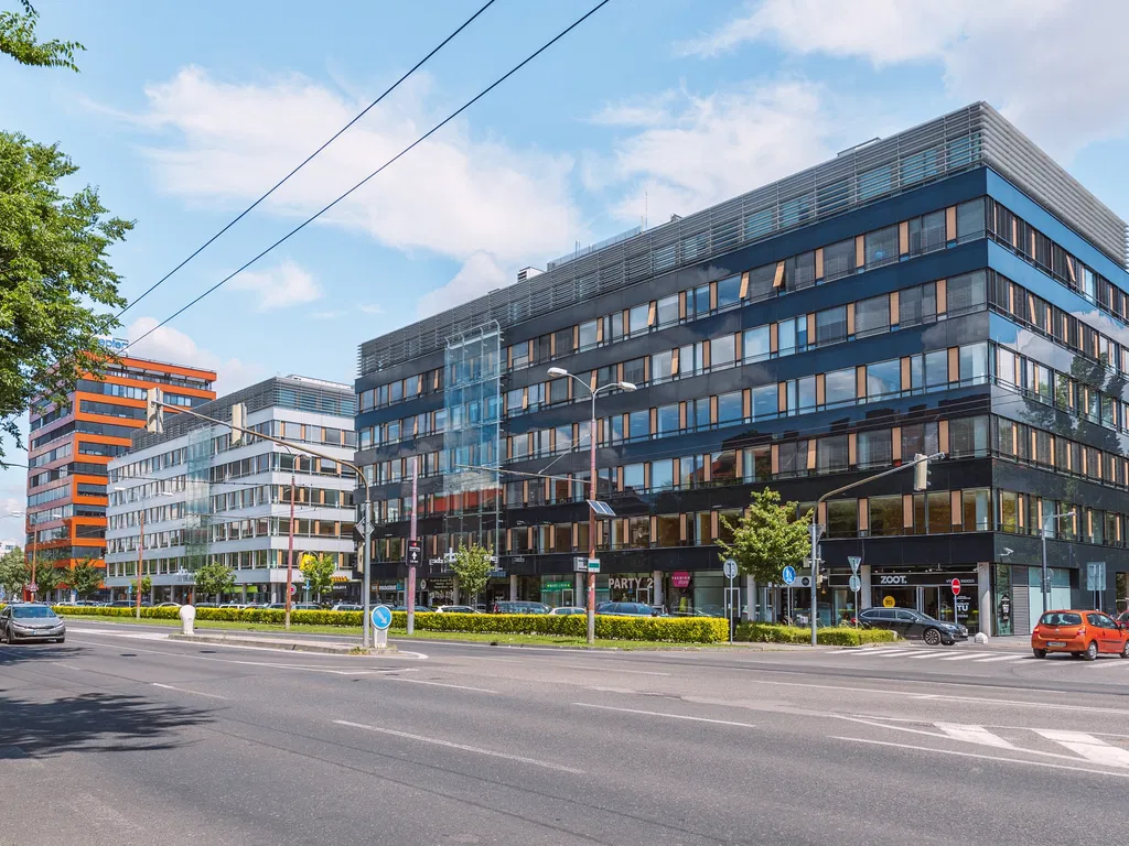 Karadžičova, Ružinov - Bratislava II | Rent, Office building, 350 m²