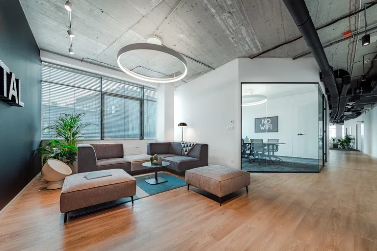 Einsteinova, Petržalka - Bratislava V | Rent, Offices, 1566 m²