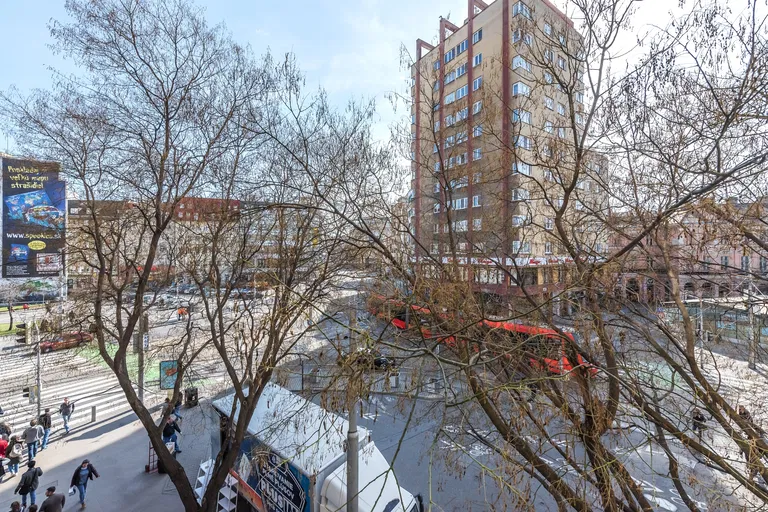 Námestie SNP, Staré Mesto - Bratislava I | Prenájom, Kancelárie, 195 m²