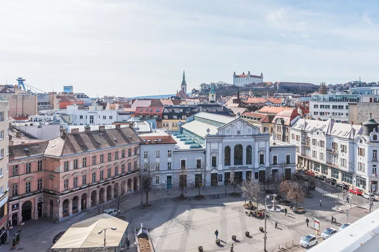 Námestie SNP, Staré Mesto - Bratislava I | Prenájom, Kancelárie, 195 m²
