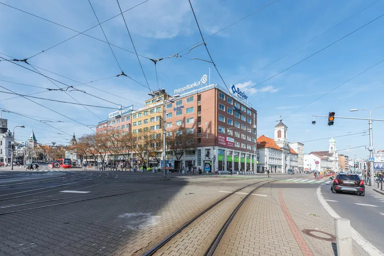 Námestie SNP, Staré Mesto - Bratislava I | Prenájom, Kancelárie, 195 m²