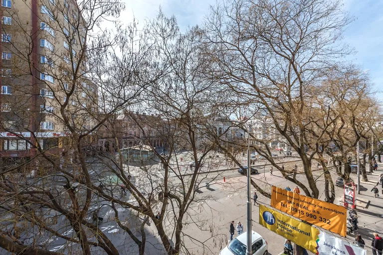 Námestie SNP, Staré Mesto - Bratislava I | Prenájom, Kancelárie, 195 m²