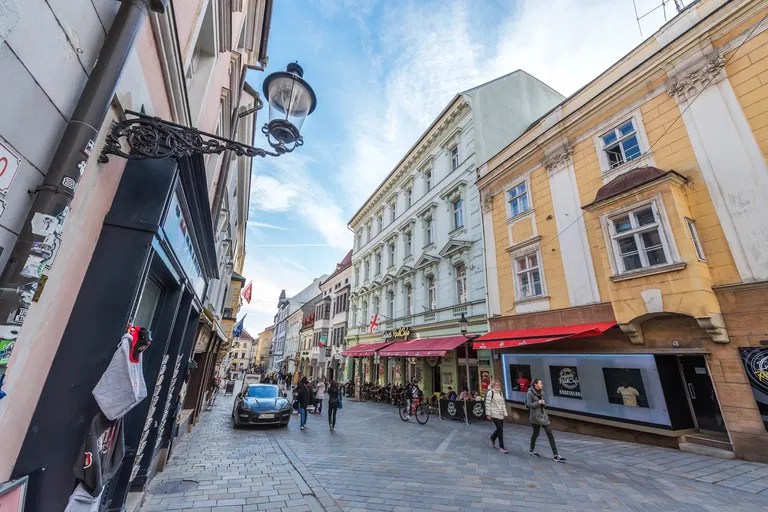 Michalská, Staré Mesto - Bratislava I | Rent, Offices, 68 m²