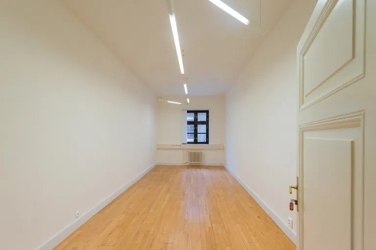 Michalská, Staré Mesto - Bratislava I | Rent, Offices, 32 m²