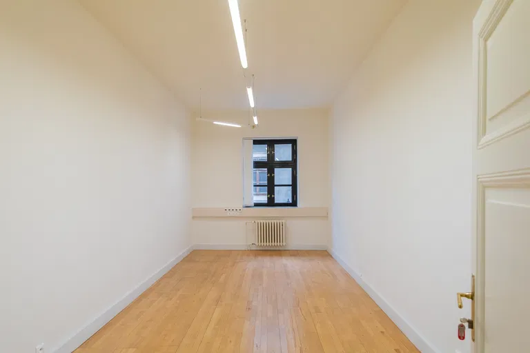 Michalská, Staré Mesto - Bratislava I | Rent, Offices, 32 m²