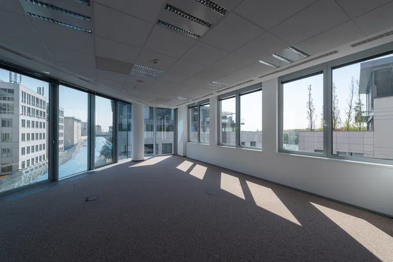 Pribinova - Bratislava II | Prenájom, Kancelárie, 1093 m²