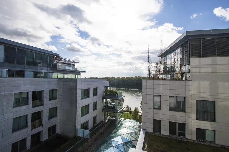 Pribinova - Bratislava II | Prenájom, Kancelárie, 1093 m²