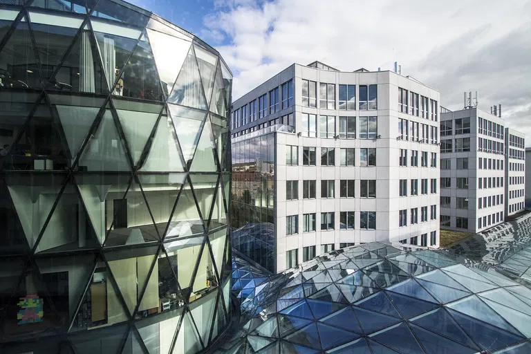 Pribinova - Bratislava II | Prenájom, Kancelárie, 1093 m²