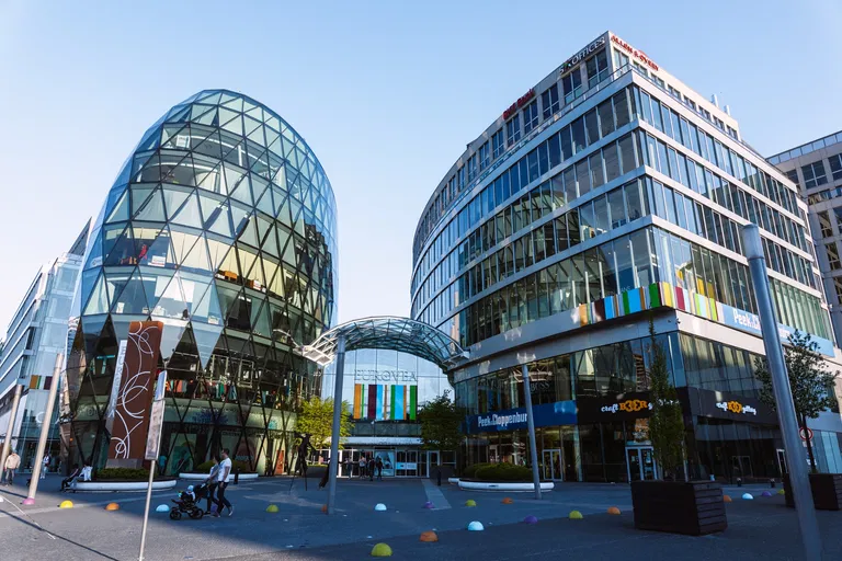 Pribinova - Bratislava II | Prenájom, Kancelárie, 1093 m²