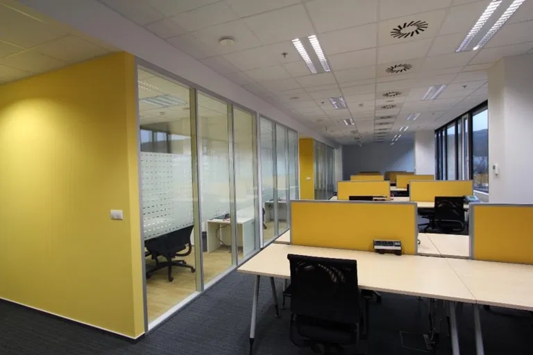 Dúbravská cesta - Bratislava IV | Rent, Offices, 3500 m²