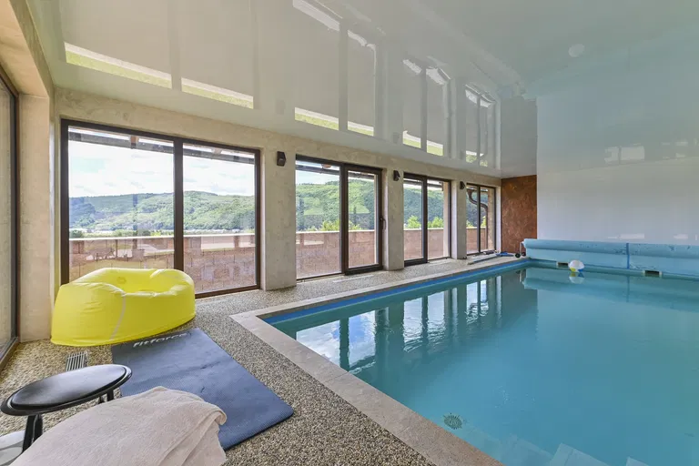 Orlové, Považská Bystrica - Považská Bystrica | Sale, House, Seven-bedroom (8+kk), 863 m²