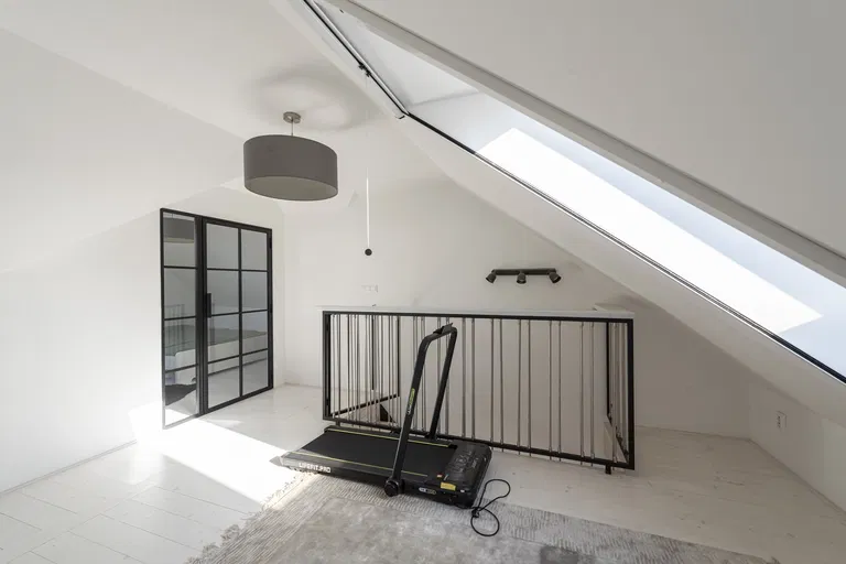 Legionárska, Staré Mesto - Bratislava I | Sale, Apartment, Two-bedroom (3+kk), 151 m²