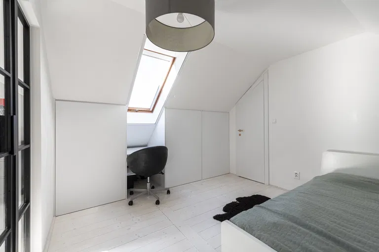 Legionárska, Staré Mesto - Bratislava I | Sale, Apartment, Two-bedroom (3+kk), 151 m²