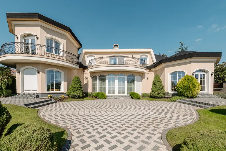 Gladiolova, Zobor - Nitra | Sale, House, Five-bedroom (6+kk), 670 m²