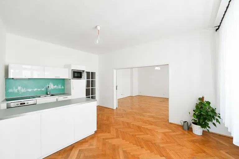 Benediktská, Staré Město - Prague 1 | Sale, Apartment, Two-bedroom (3+kk), 73 m²