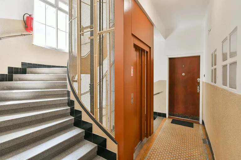 Benediktská, Staré Město - Prague 1 | Sale, Apartment, Two-bedroom (3+kk), 73 m²