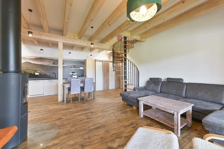 Partizánska - Banská Štiavnica | Sale, House, Three-bedroom (4+kk), 253 m²