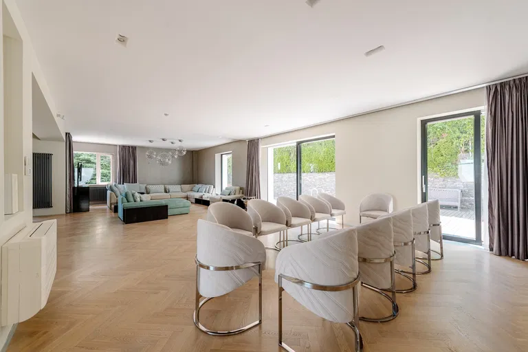 Červeňova, Staré Mesto - Bratislava I | Predaj, Rodinný dom, 6-izbový, 811 m²