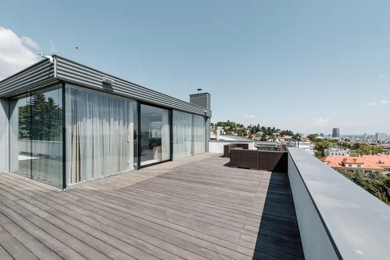 Červeňova, Staré Mesto - Bratislava I | Predaj, Rodinný dom, 6-izbový, 811 m²
