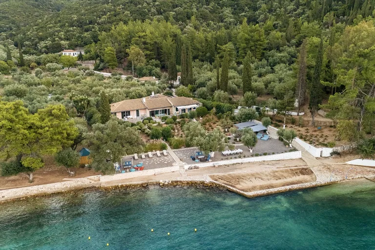 Greece, Ionian Islands - Ithaca | Sale, Land, Eight-bedroom (9+kk), 848 m²